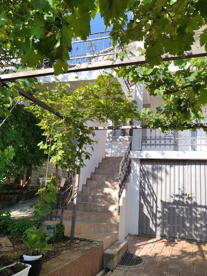 Aparttoni Dobra Voda Exterior foto